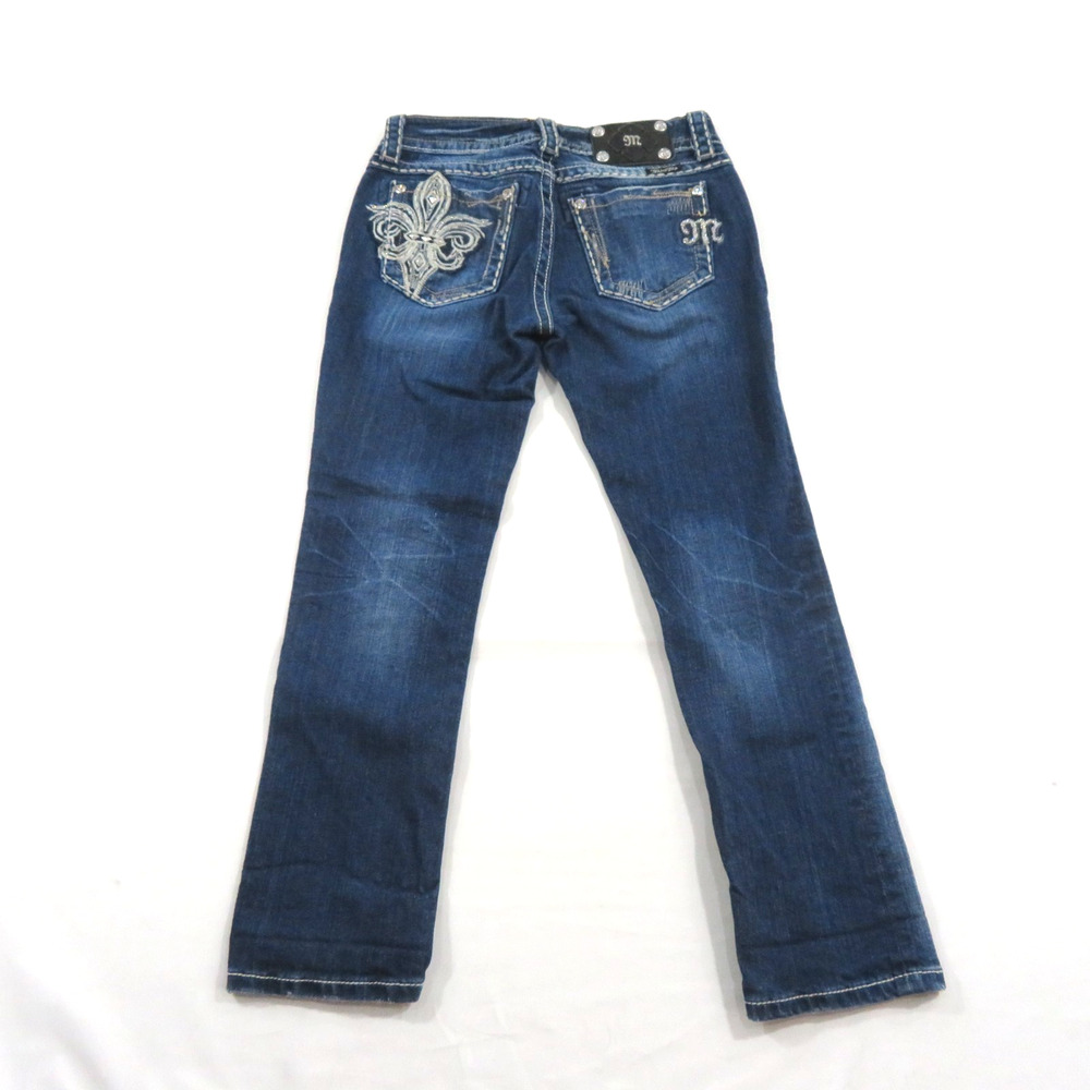 Miss Me JEANS JE5340EP8 Easy Capri 24 Measured: 26x26 The Buckle